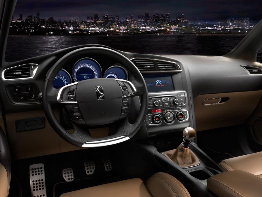 Citroen DS4 Electro Shot 2013 года  (фото 4 из 4)